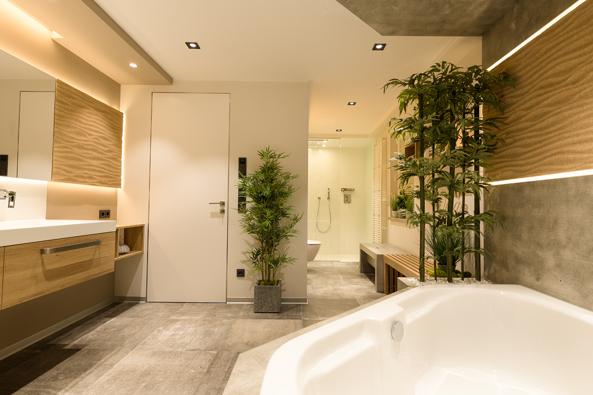 Bad ausgearbeitet mit Oberflächen aus Corian