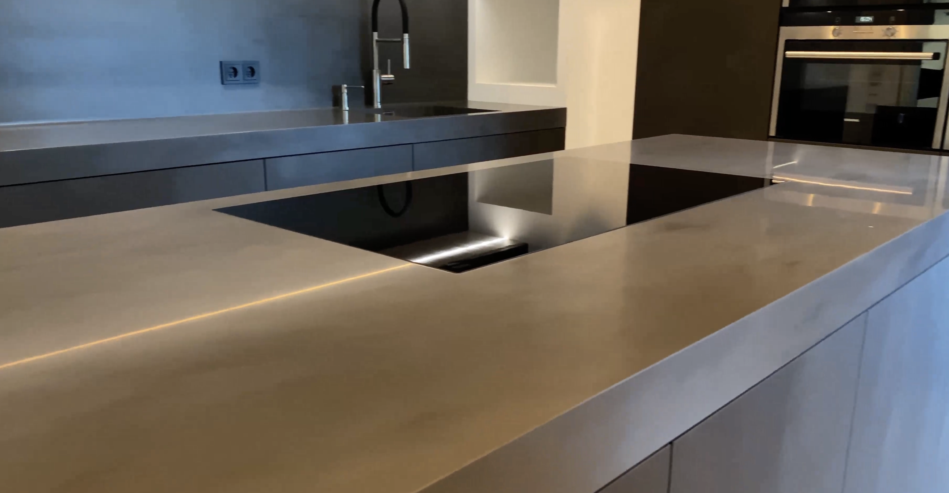 Küche mit Corian